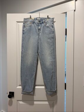 American Eagle Outfitters Light Wash Straight Jeans